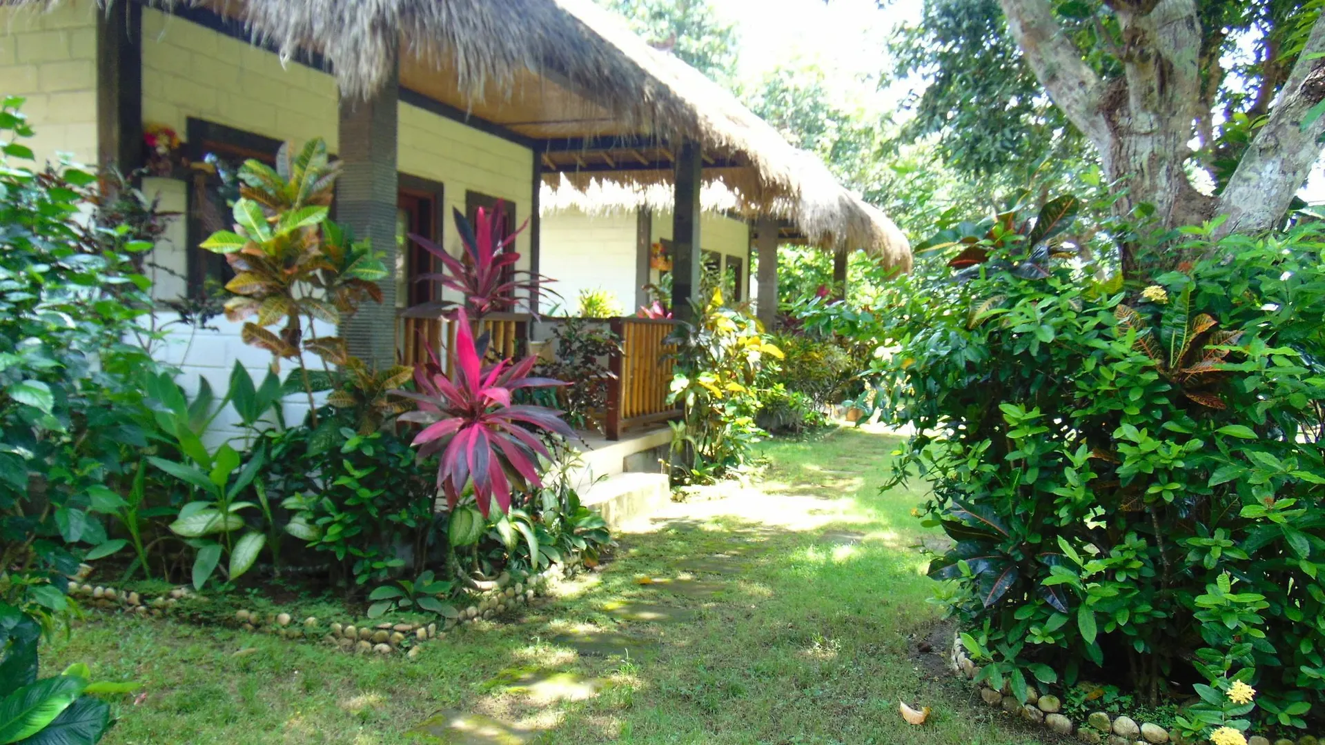 Balangan Cottage Kuta Lombok Hotel